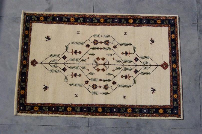 Handmade Priental Carpets and Rugs